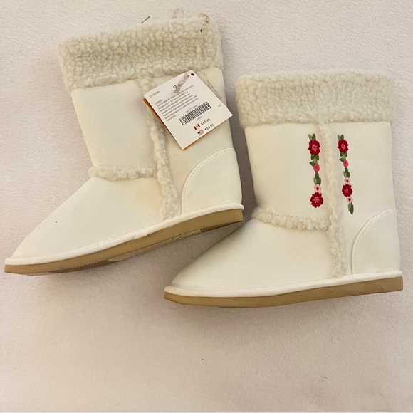 Gymboree Cozy Owl Boots - Picture 4 of 8